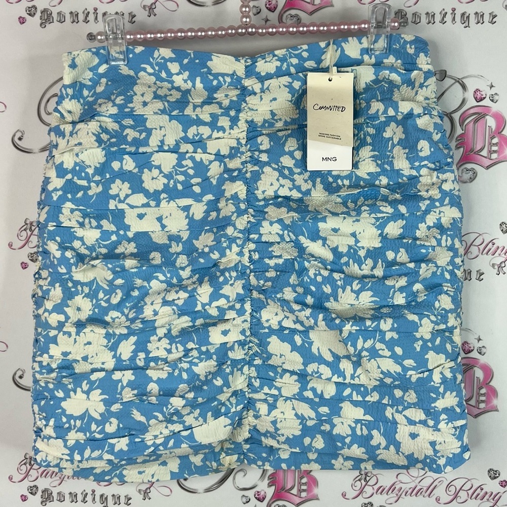 MNG skirt flowers floral Blue and Cream white Floral Women Skirt nwt